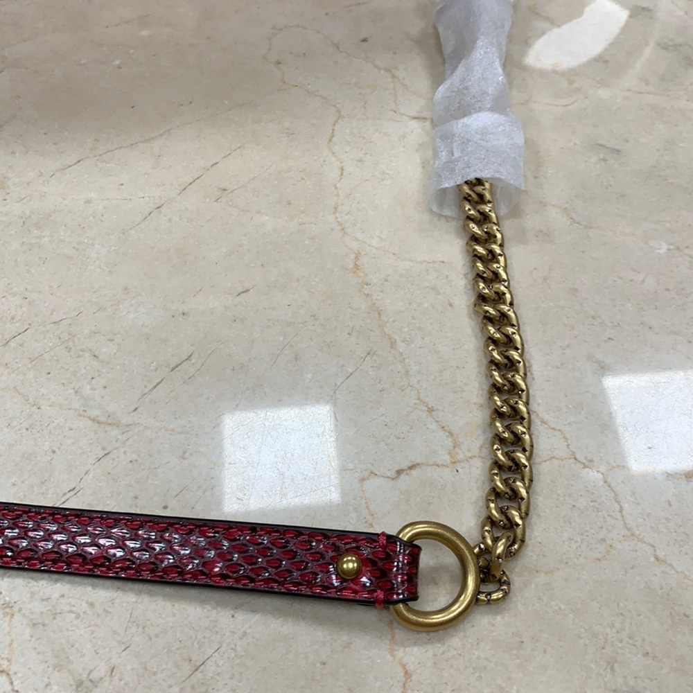LAST COACH HUTTON GENUINE SNAKESKIN SHOULDER BAG IN CERISE W/CHUNKY CHAIN STRAP - Picture 15 of 16